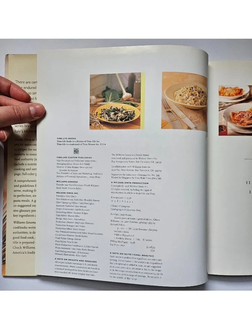 Williams-Sonoma Classic Pasta at Home vintage cookbook 1998 Hardcover Williams